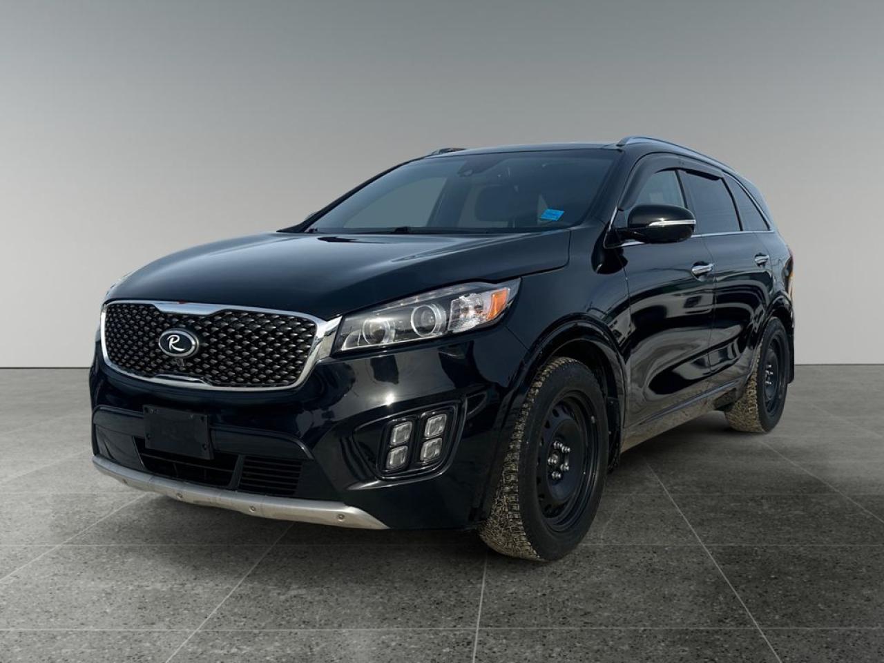 Used 2017 Kia Sorento 3.3L SX+ - Sunroof -  Navigation for sale in Saskatoon, SK