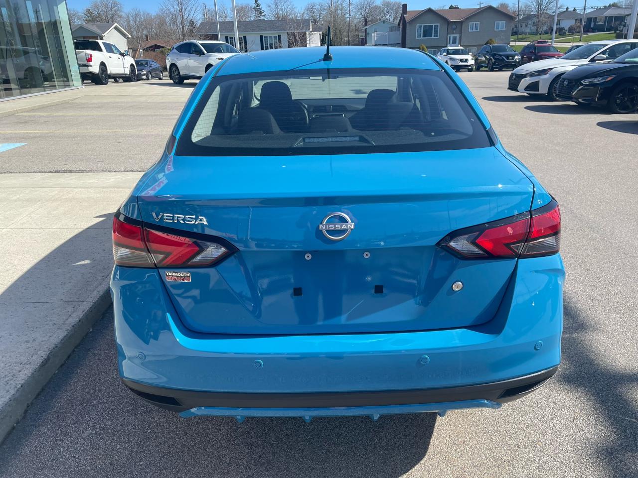 2025 Nissan Versa S Photo15