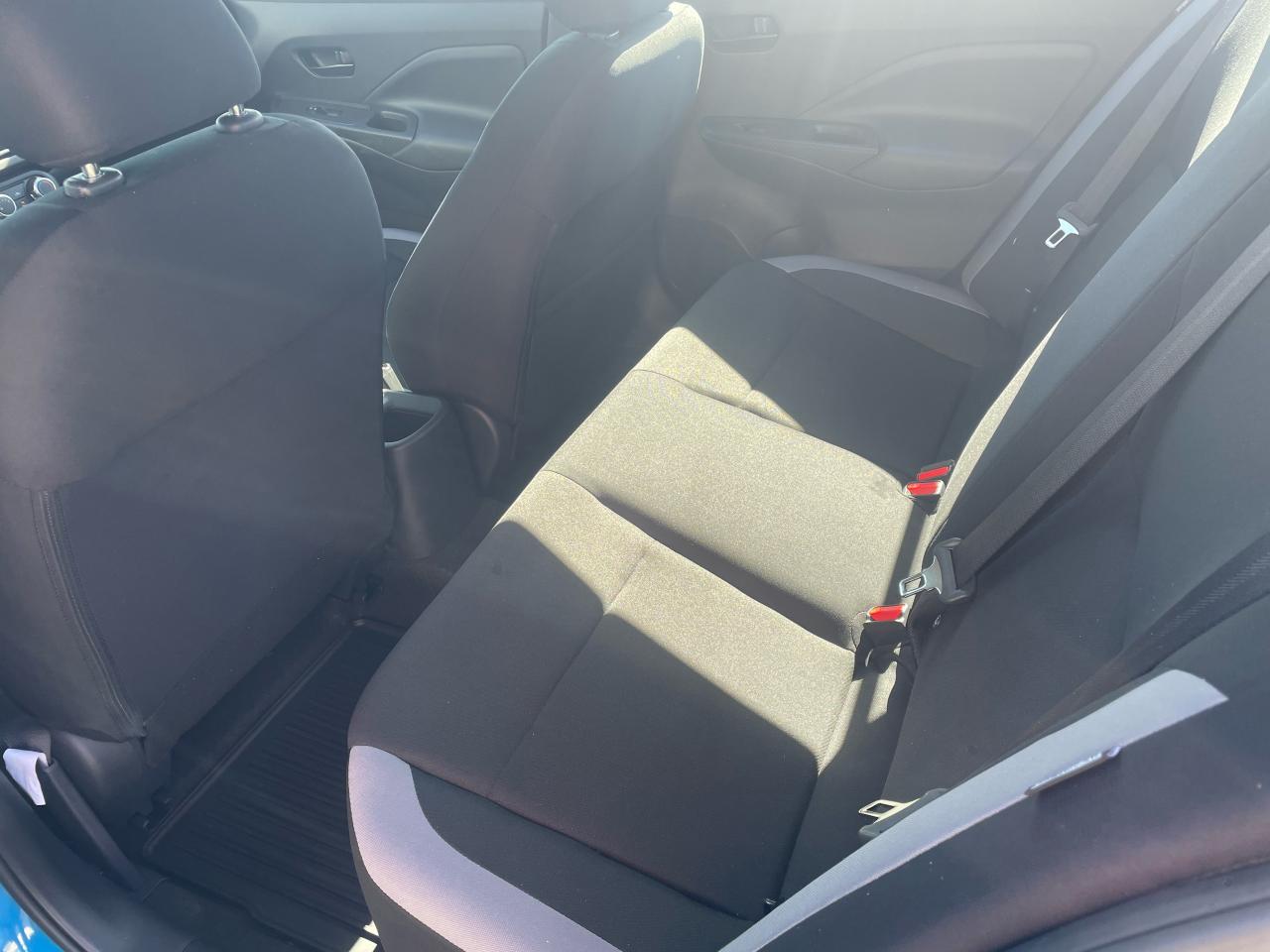 2025 Nissan Versa S Photo18