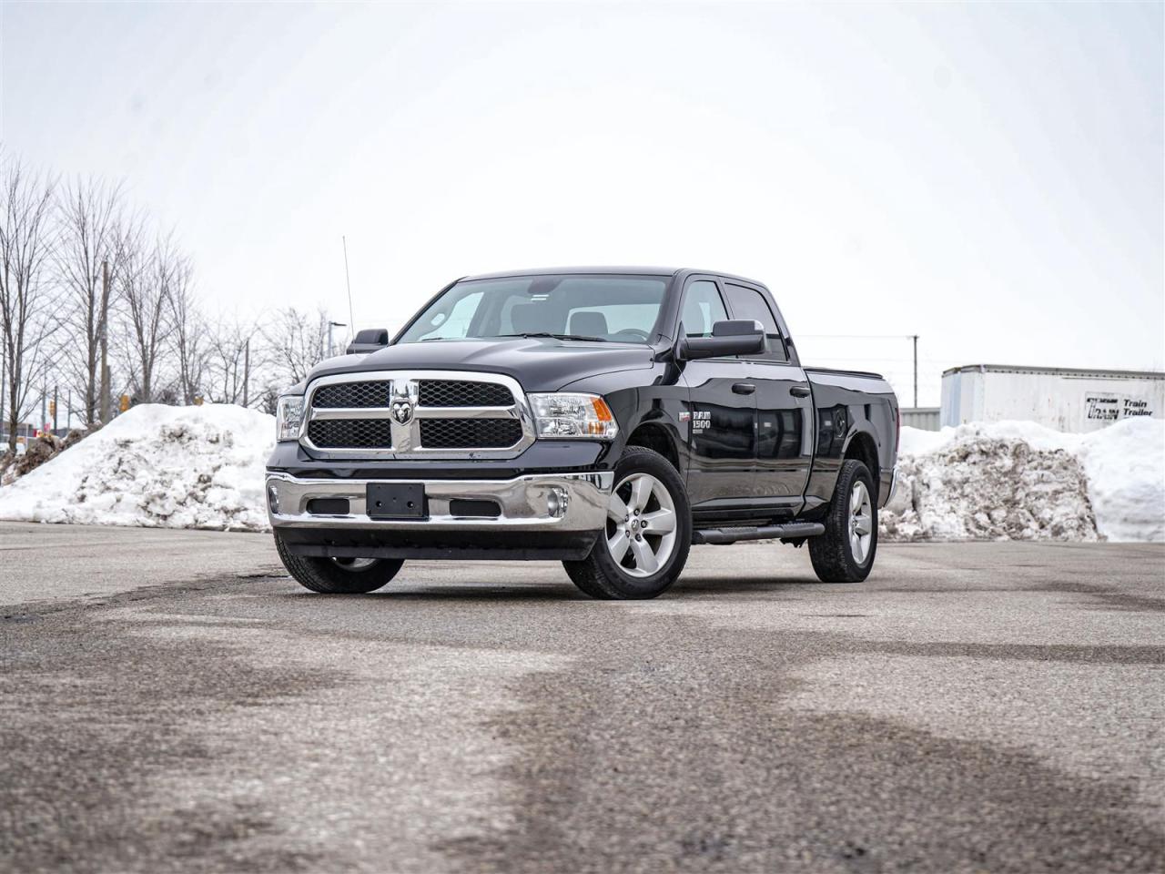 Used 2022 RAM 1500 Classic ONE OWNER | TRADESMAN | 4WD | 5.7 HEMI | CREW CAB | TONNEAU COVER for sale in Kitchener, ON