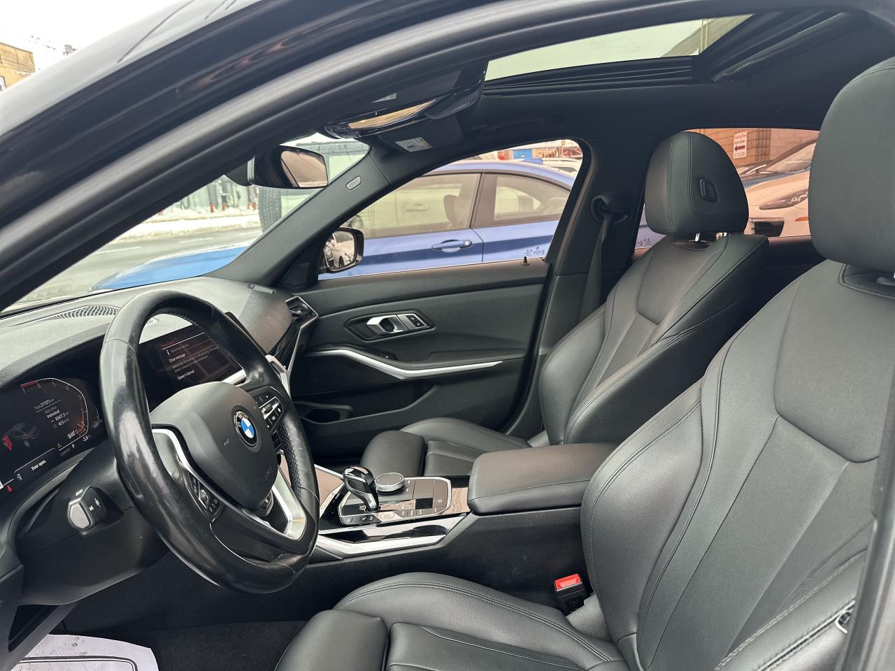 2019 BMW 3 Series 330i | PREMIUM | SUNROOF | LOADED - Photo #27