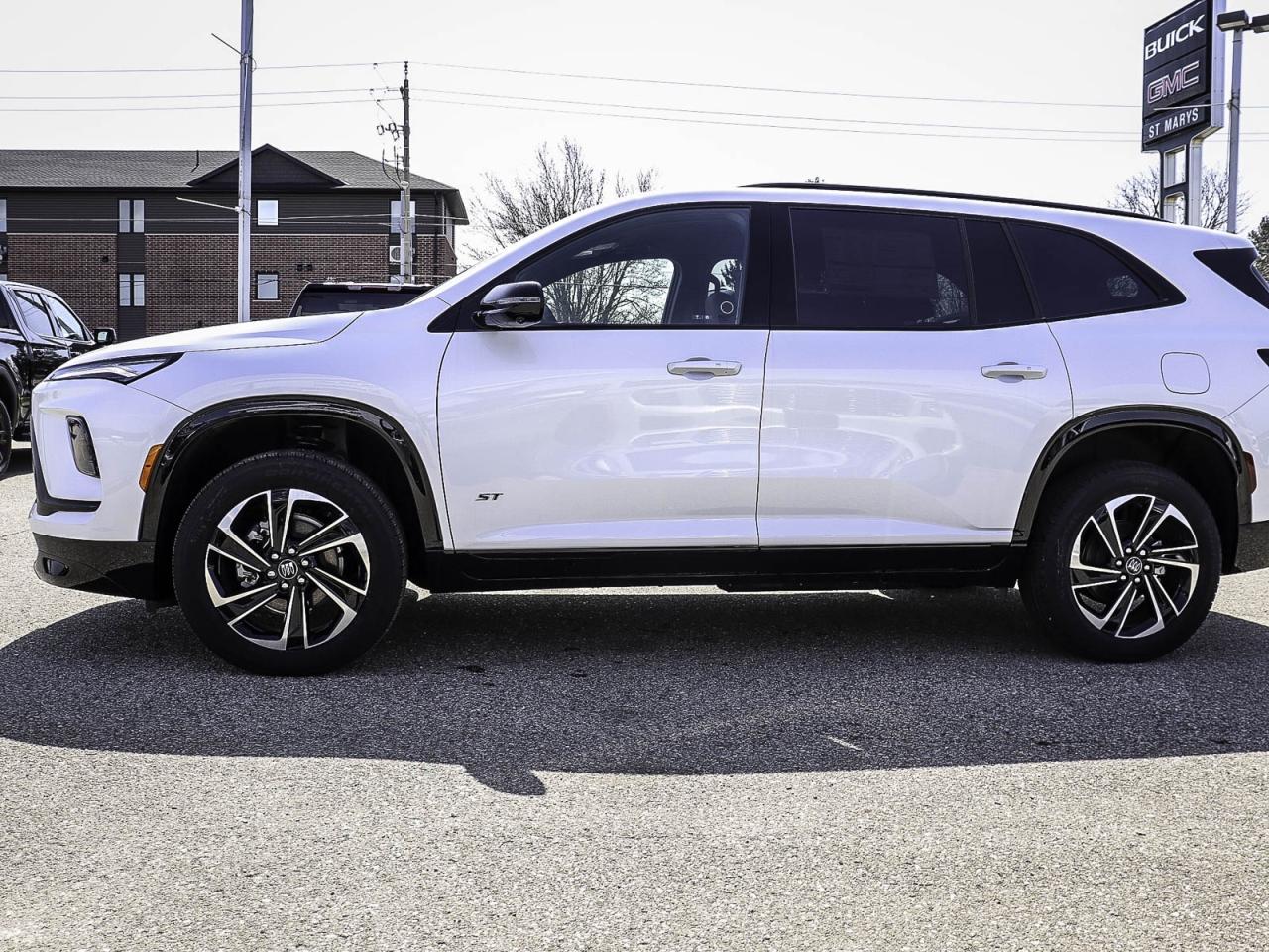 2025 Buick Enclave Sport Touring Photo4