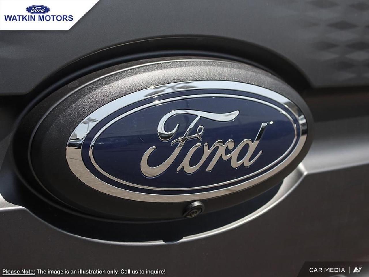 2025 Ford F-150 Lightning Flash Photo23