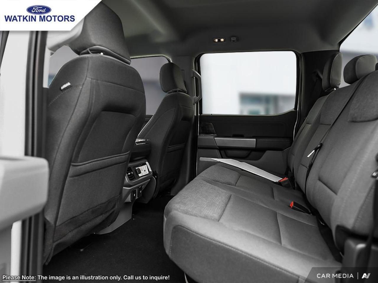 2025 Ford F-150 Lightning Flash Photo23