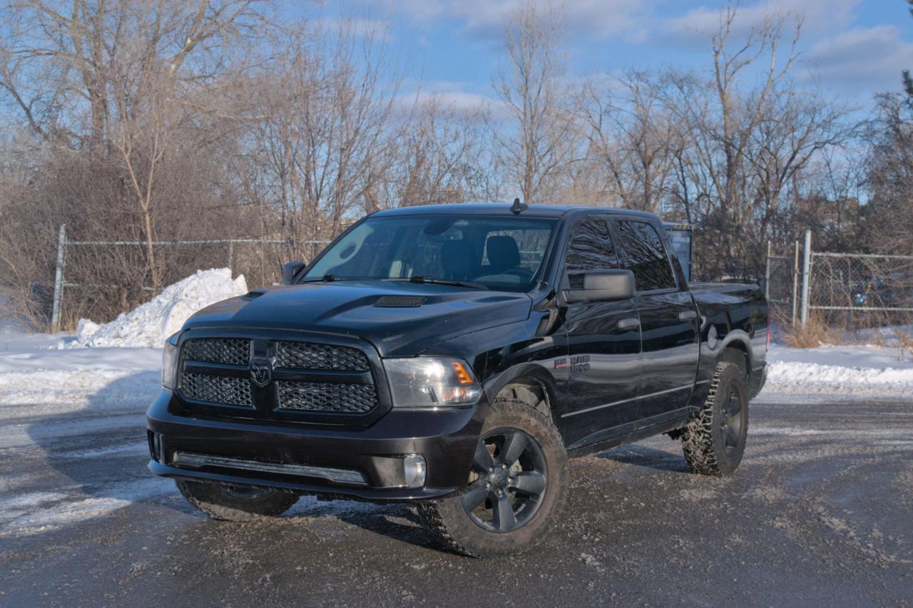 Used 2021 RAM 1500 Classic Tradesman Crew Cab SWB 4WD for sale in Ottawa, ON