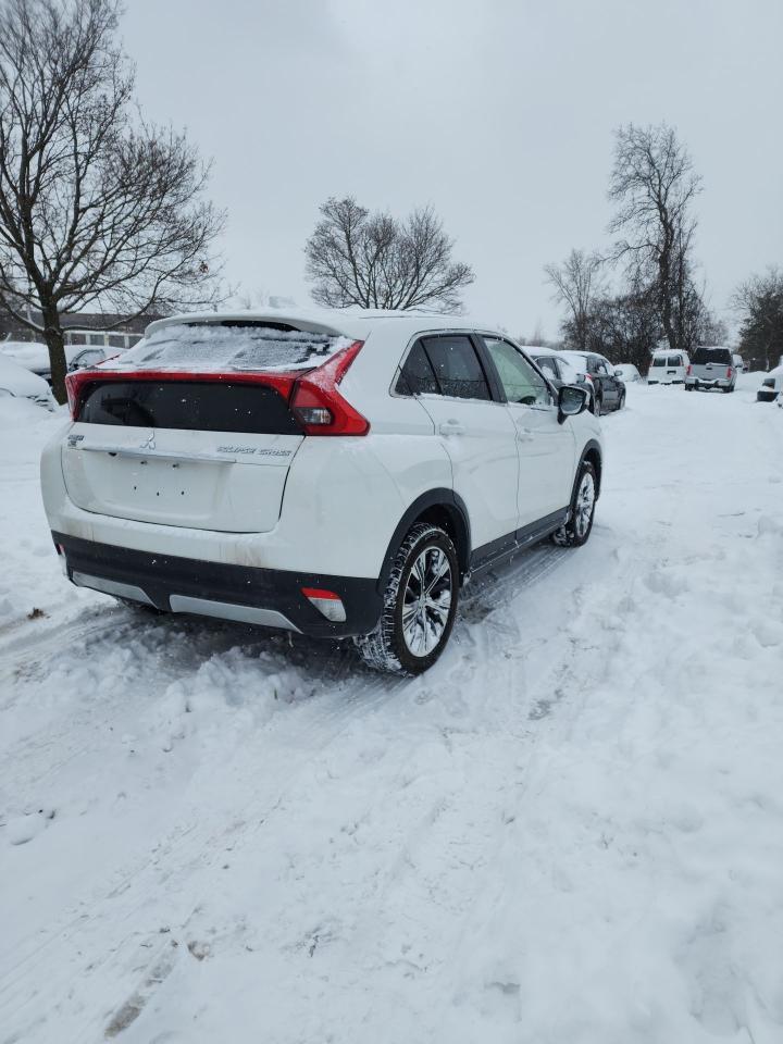 2019 Mitsubishi Eclipse Cross ES Photo4