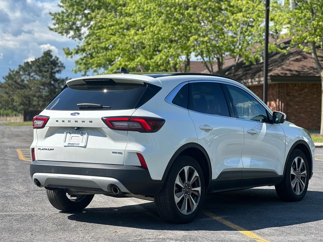 2023 Ford Escape Platinum - Photo #4