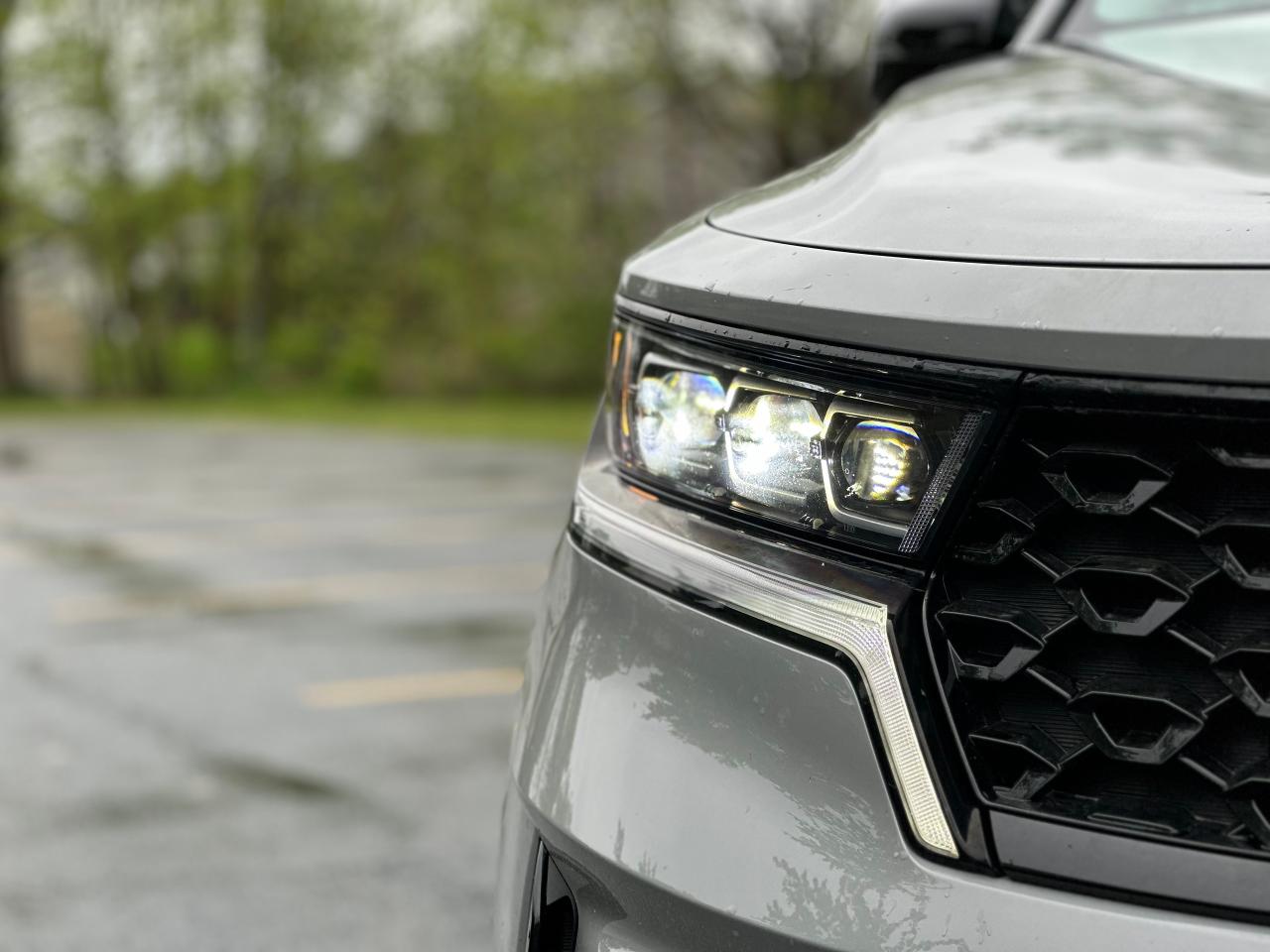 2023 Kia Sorento SX - Photo #3