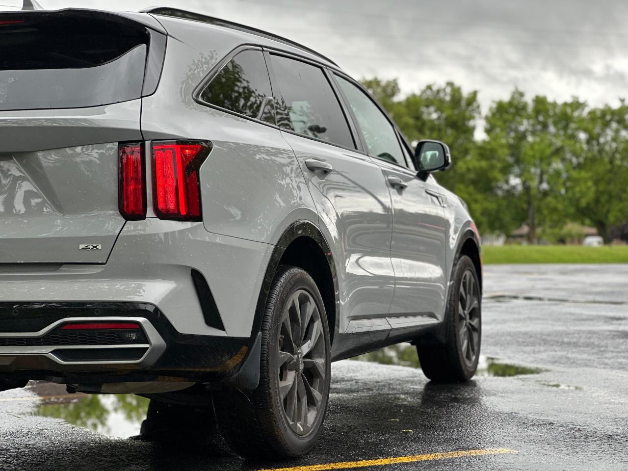2023 Kia Sorento SX - Photo #9