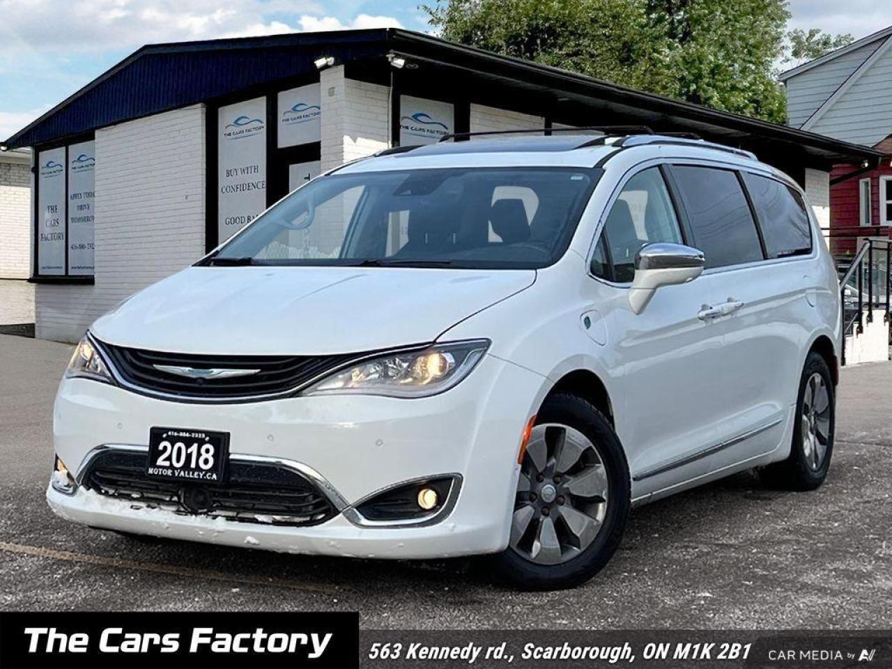 Used 2018 Chrysler Pacifica Hybrid Limited 1-Owner No Accident! for sale in Scarborough, ON