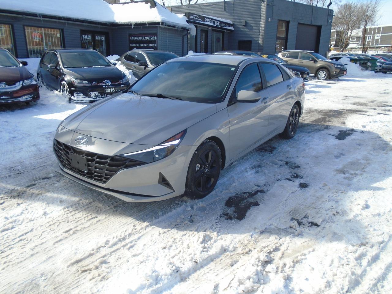 Used 2021 Hyundai Elantra PREFERRED/ REAR CAM / NO ACCIDENT / REMOTE START for sale in Scarborough, ON