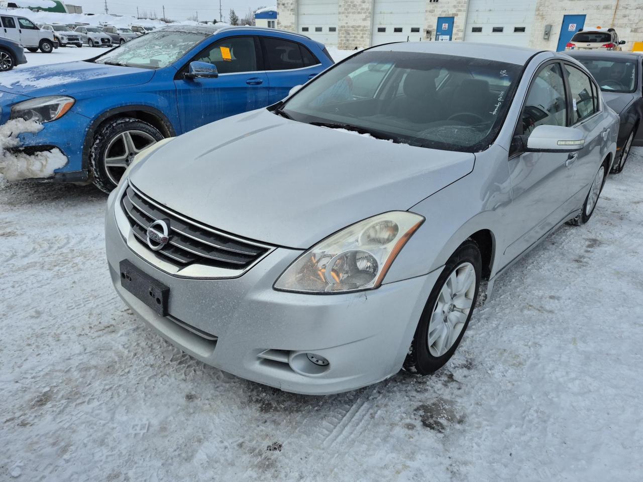 Used 2010 Nissan Altima SR for sale in Innisfil, ON