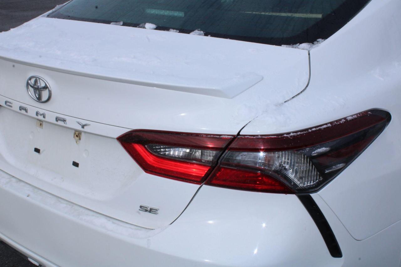 2023 Toyota Camry SE Auto - Photo #5