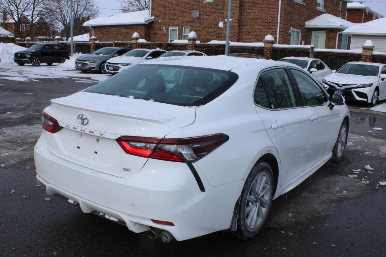 2023 Toyota Camry SE Auto - Photo #7
