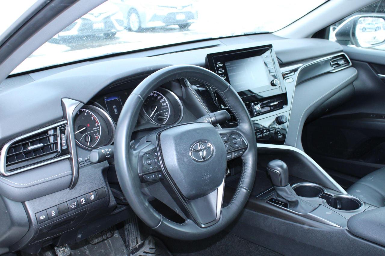 2023 Toyota Camry SE Auto - Photo #16