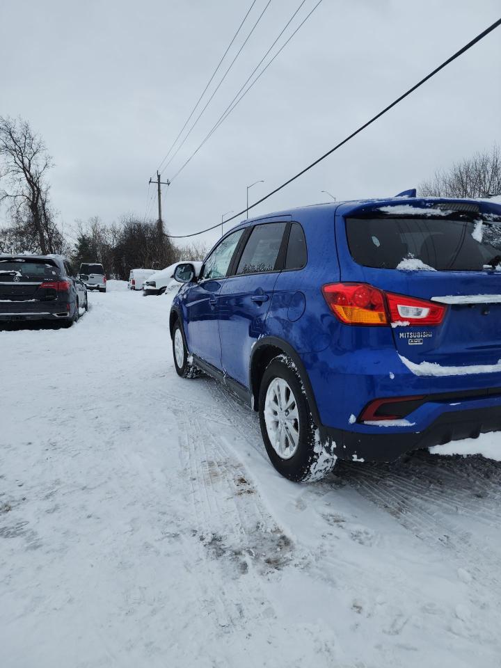 2019 Mitsubishi RVR SE - Photo #4