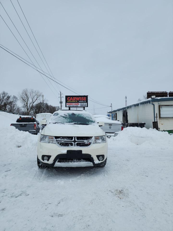 Used 2019 Dodge Journey SXT for sale in Brantford, ON