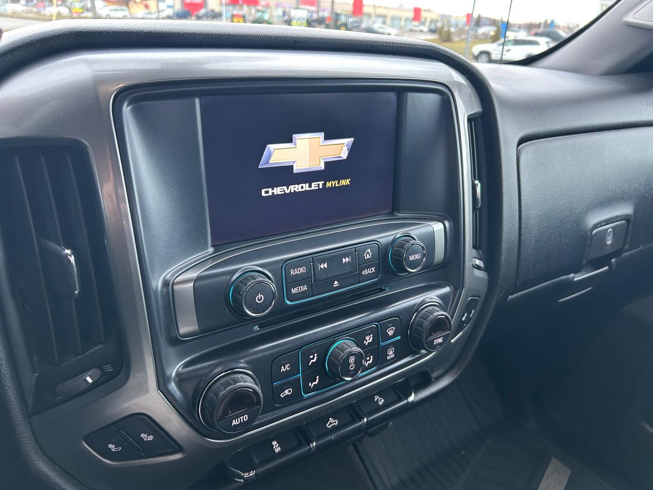 2018 Chevrolet Silverado 1500 4WD CREW CAB 153.0" LT W/1LT - Photo #16