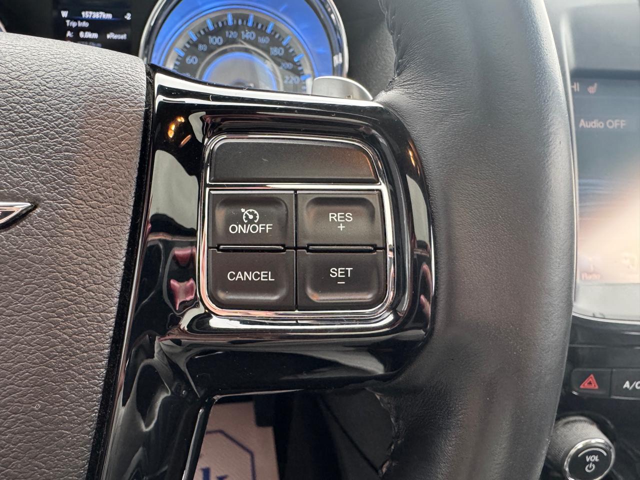 2014 Chrysler 300 4DR SDN 300S RWD - Photo #17