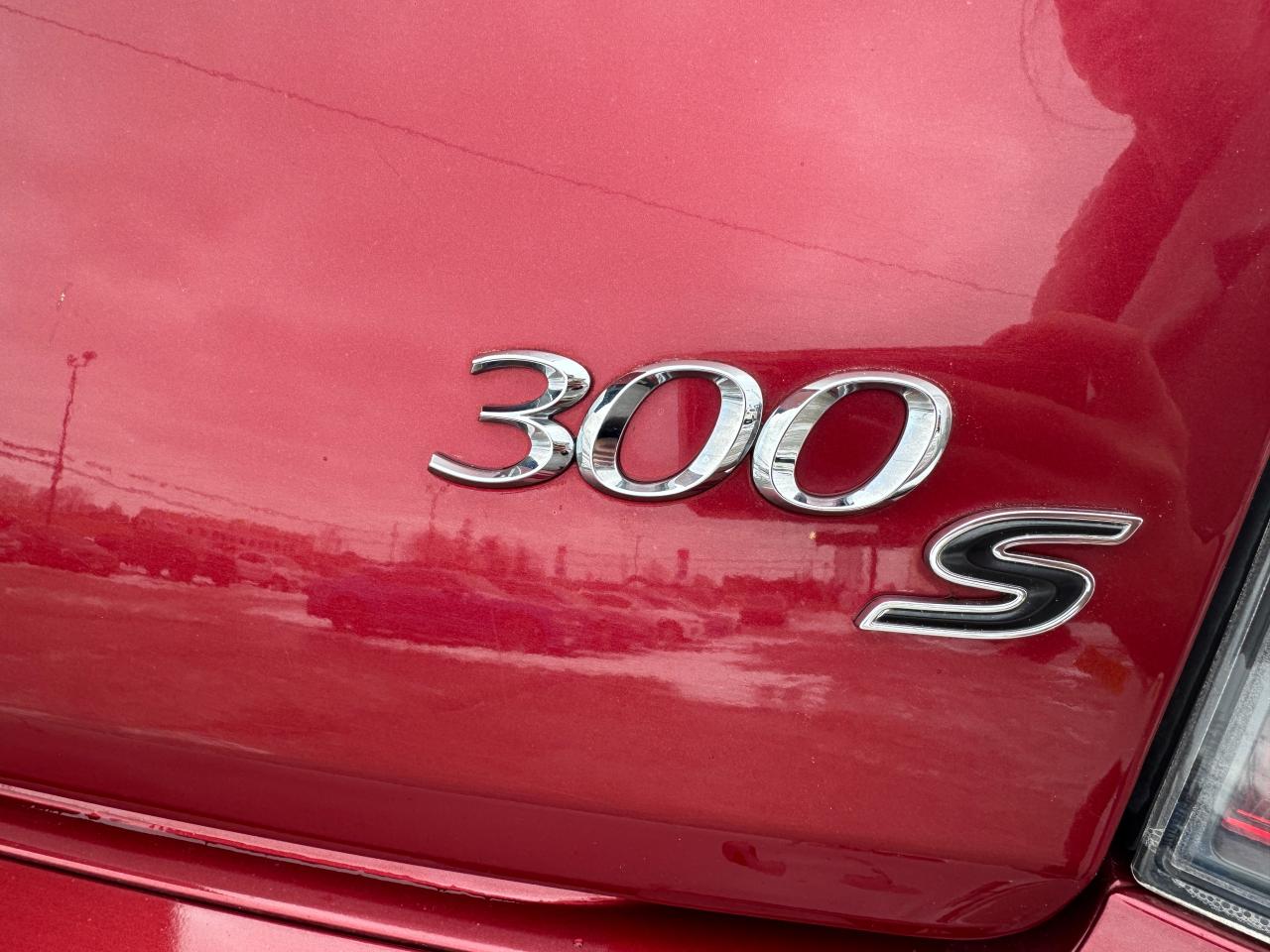 2014 Chrysler 300 4DR SDN 300S RWD - Photo #4