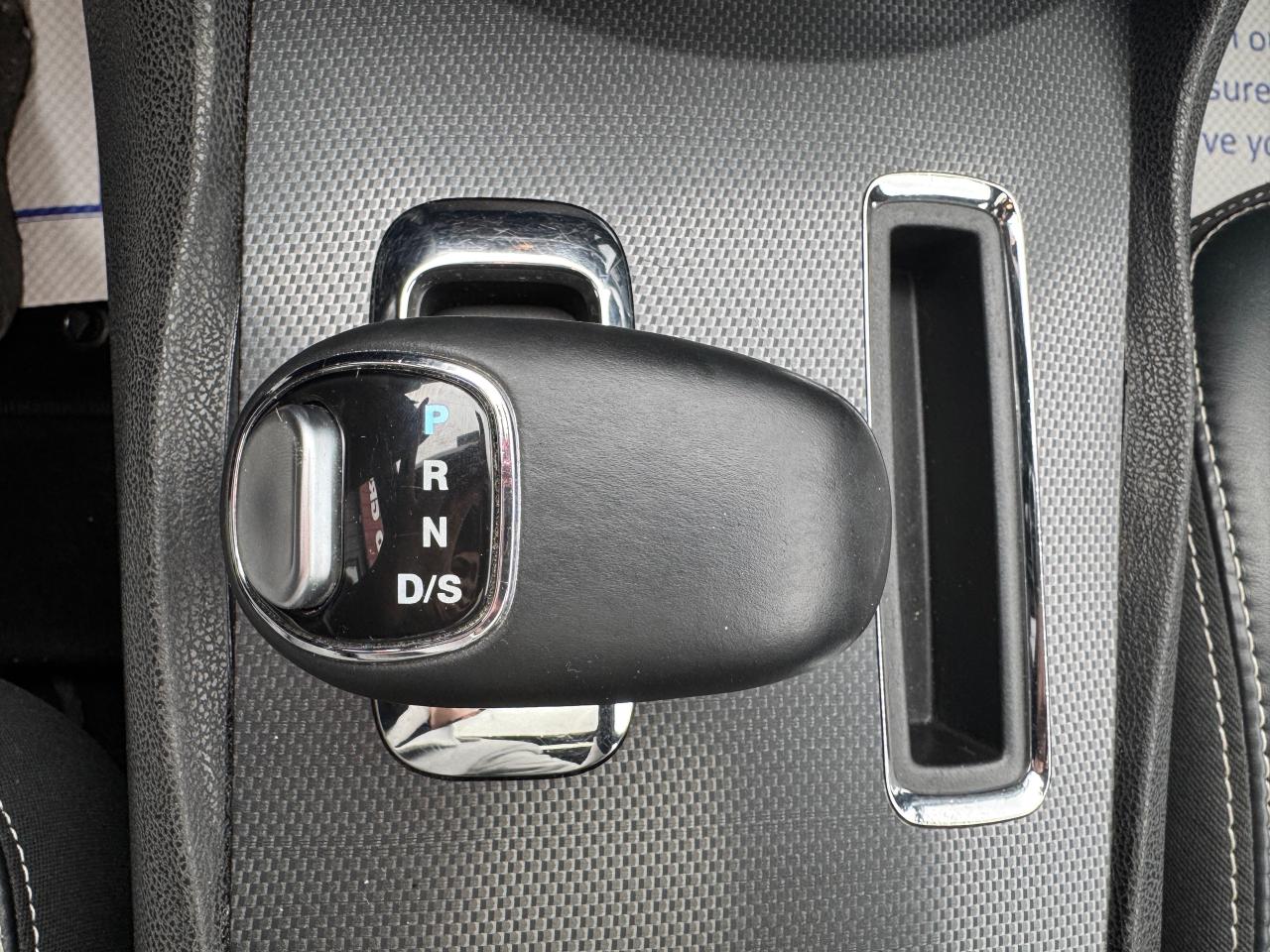 2014 Chrysler 300 4DR SDN 300S RWD - Photo #27