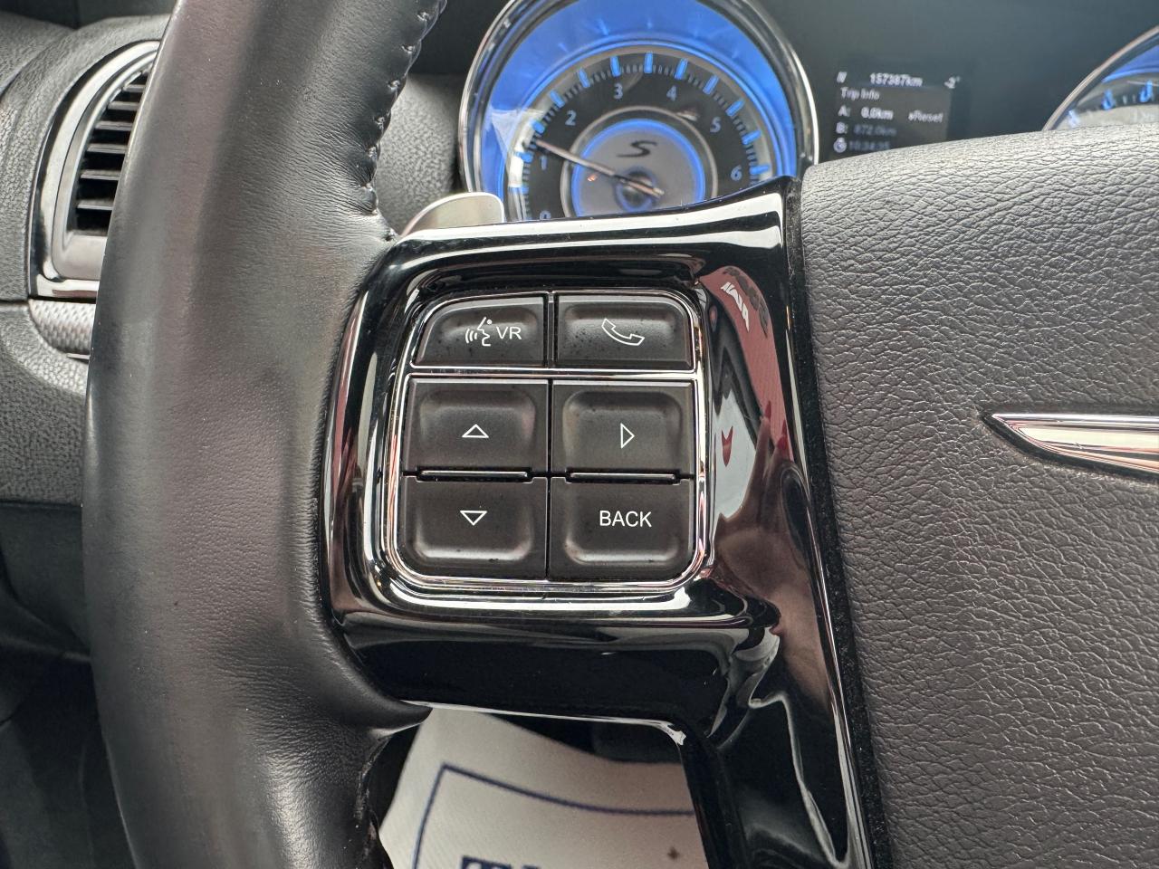 2014 Chrysler 300 4DR SDN 300S RWD - Photo #15