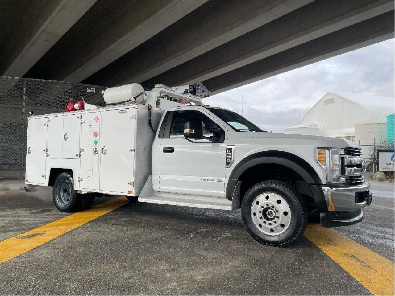 Used 2019 Ford F-550 Service Welder/Gen Cobra Crane /VMAC Air / BOOSTER for sale in Langley, BC