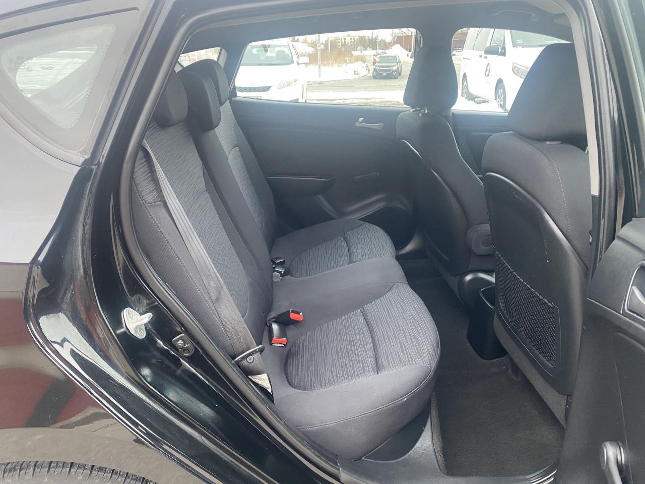 2017 Hyundai Accent 5DR HB MAN L - Photo #17