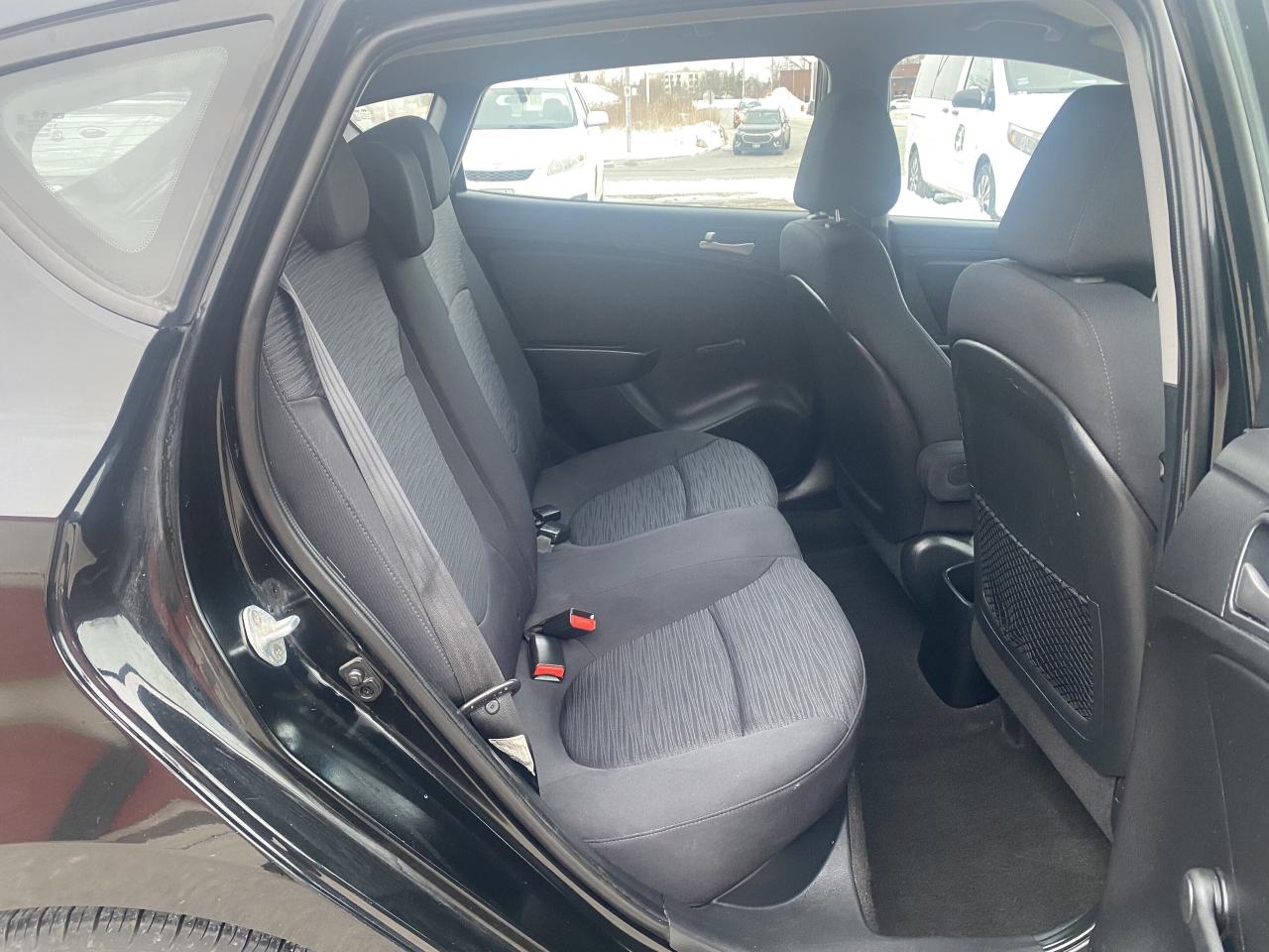 2017 Hyundai Accent 5DR HB MAN L - Photo #17