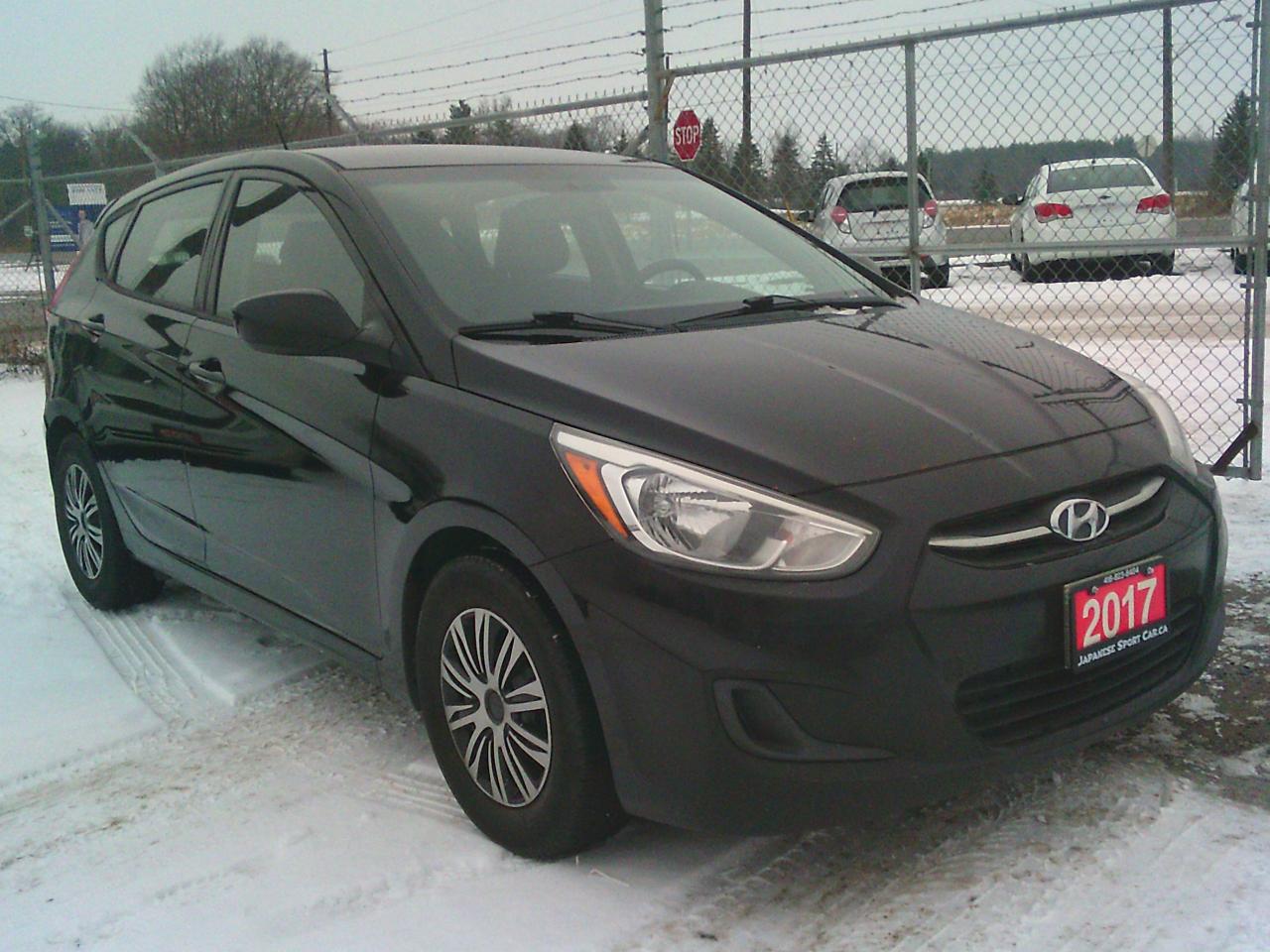 2017 Hyundai Accent 5DR HB MAN L Photo