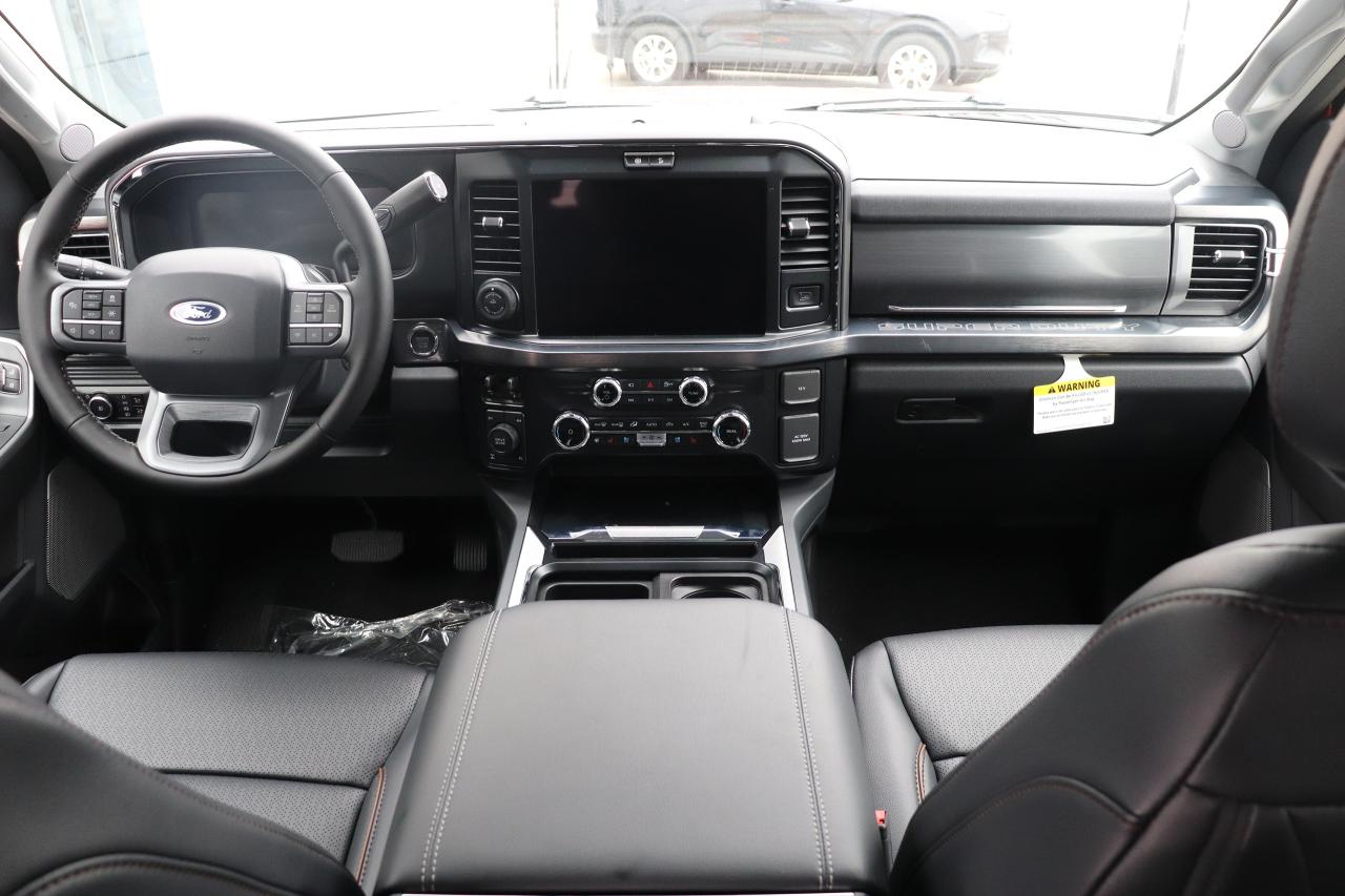 2025 Ford F-250 Super Duty SRW LARIAT 4WD CREW CAB 6.75' BOX Photo5