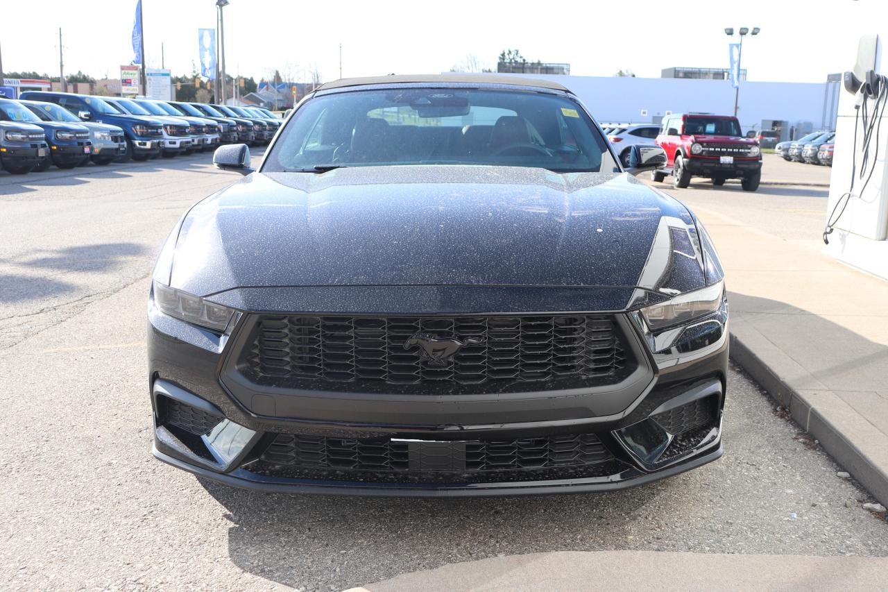 2025 Ford Mustang EcoBoost Premium Convertible Photo4