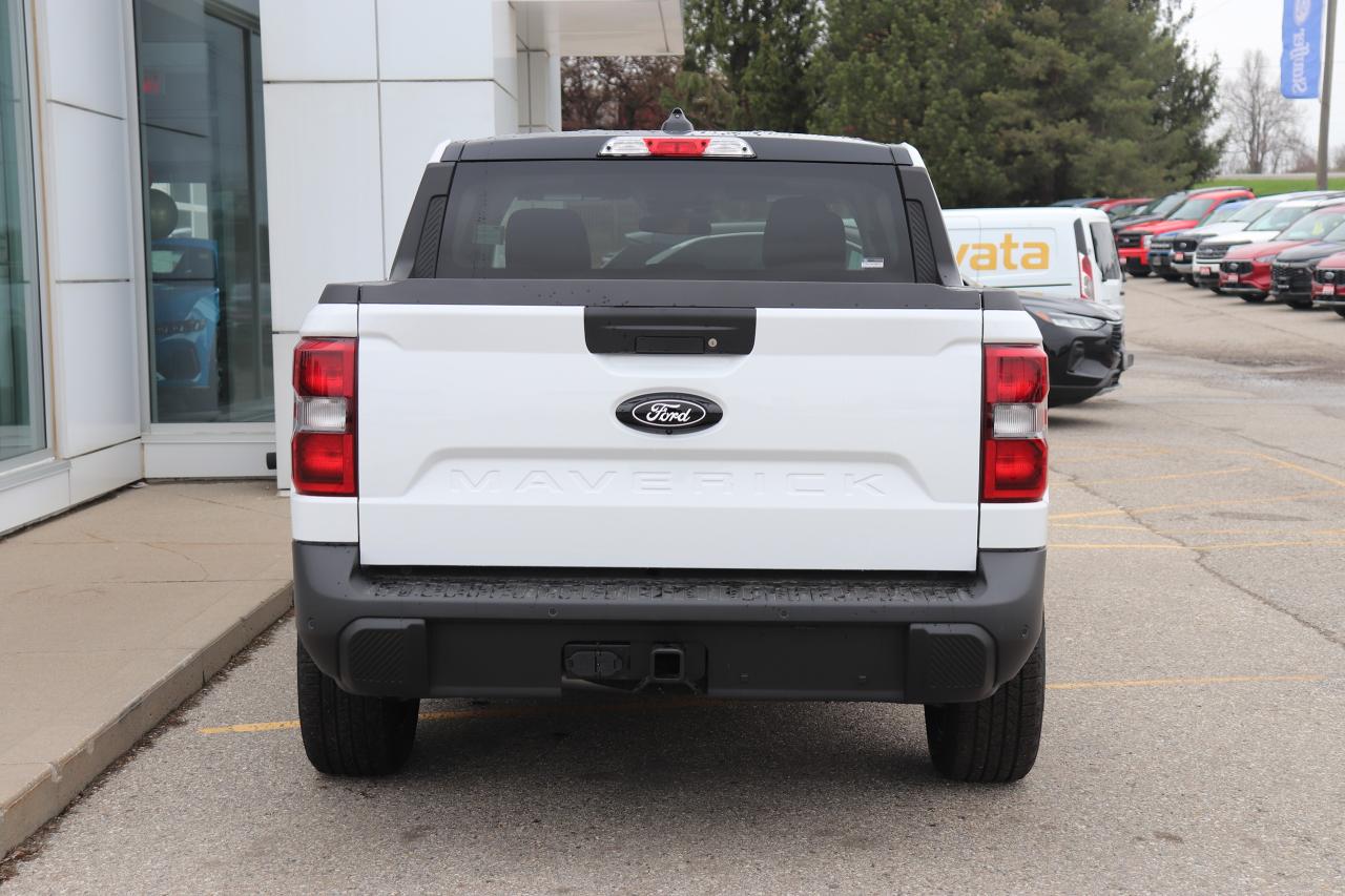 2025 Ford Maverick XLT AWD SuperCrew Photo2