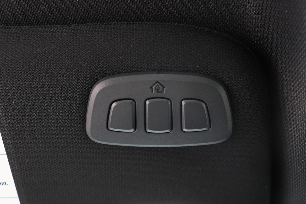 2025 Ford Mustang Dark Horse Fastback Photo