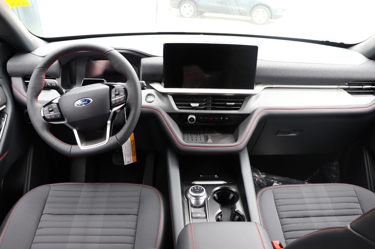 2025 Ford Explorer ST-LINE 4WD Photo5