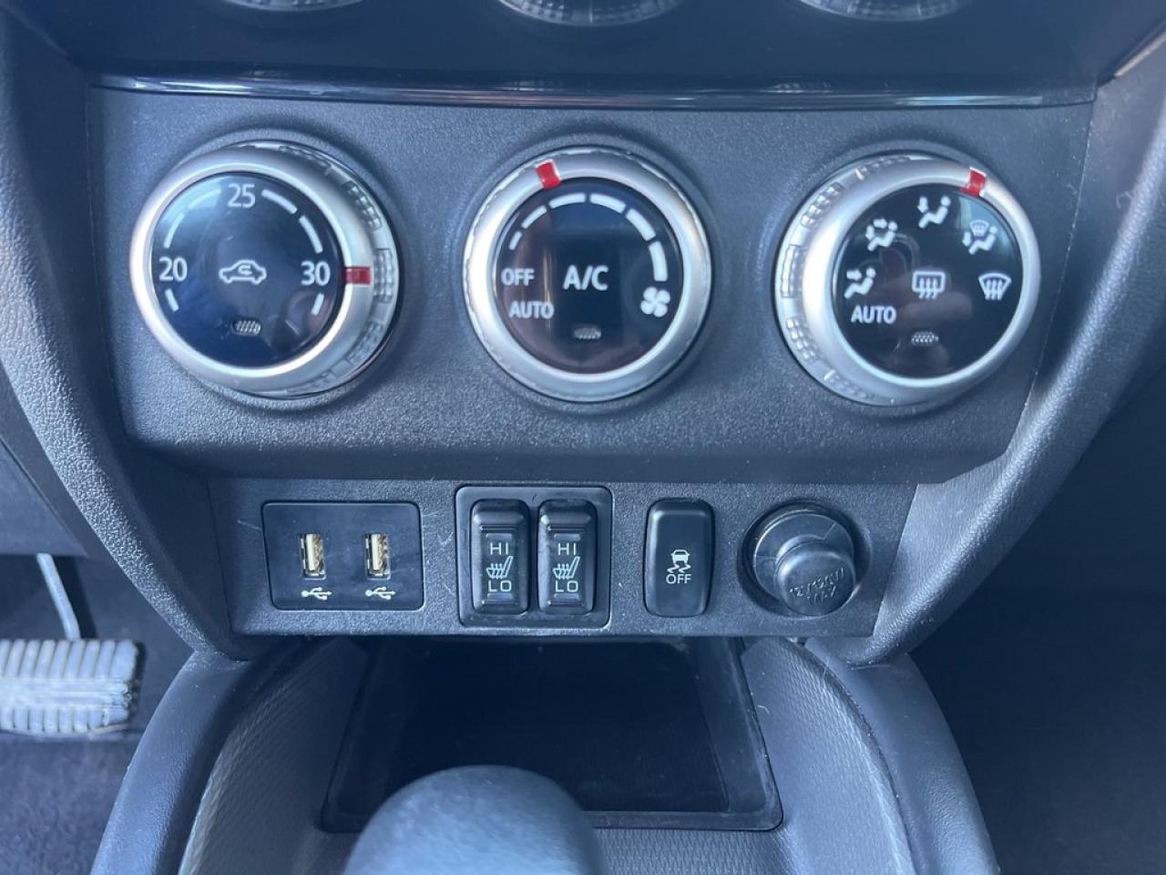 12204688
