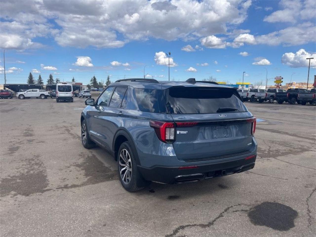 2025 Ford Explorer ST-Line  - BlueCruise -  Navigation Photo5
