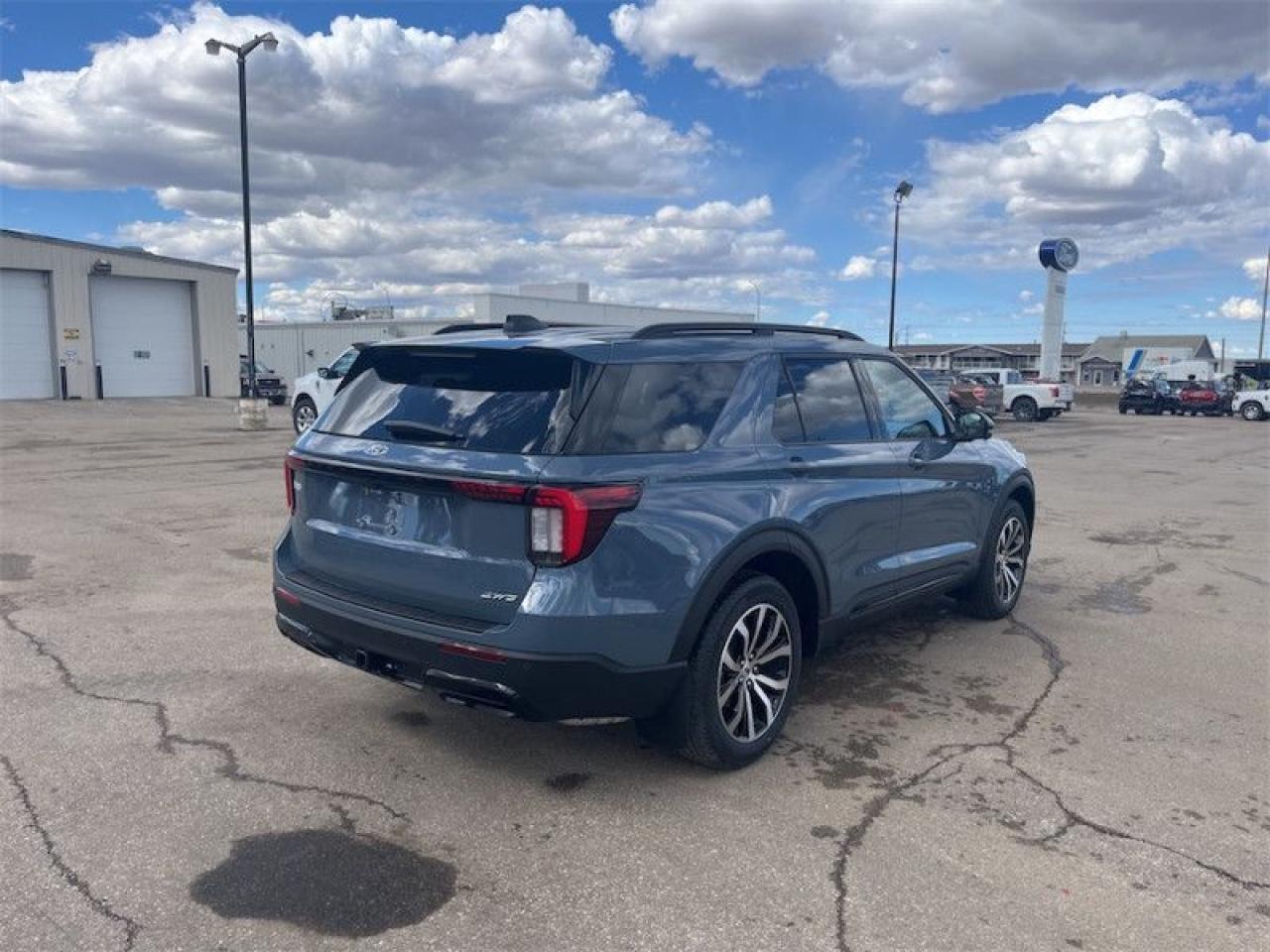 2025 Ford Explorer ST-Line  - BlueCruise -  Navigation Photo5