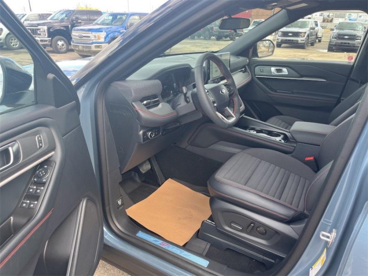 2025 Ford Explorer ST-Line  - BlueCruise -  Navigation Photo5
