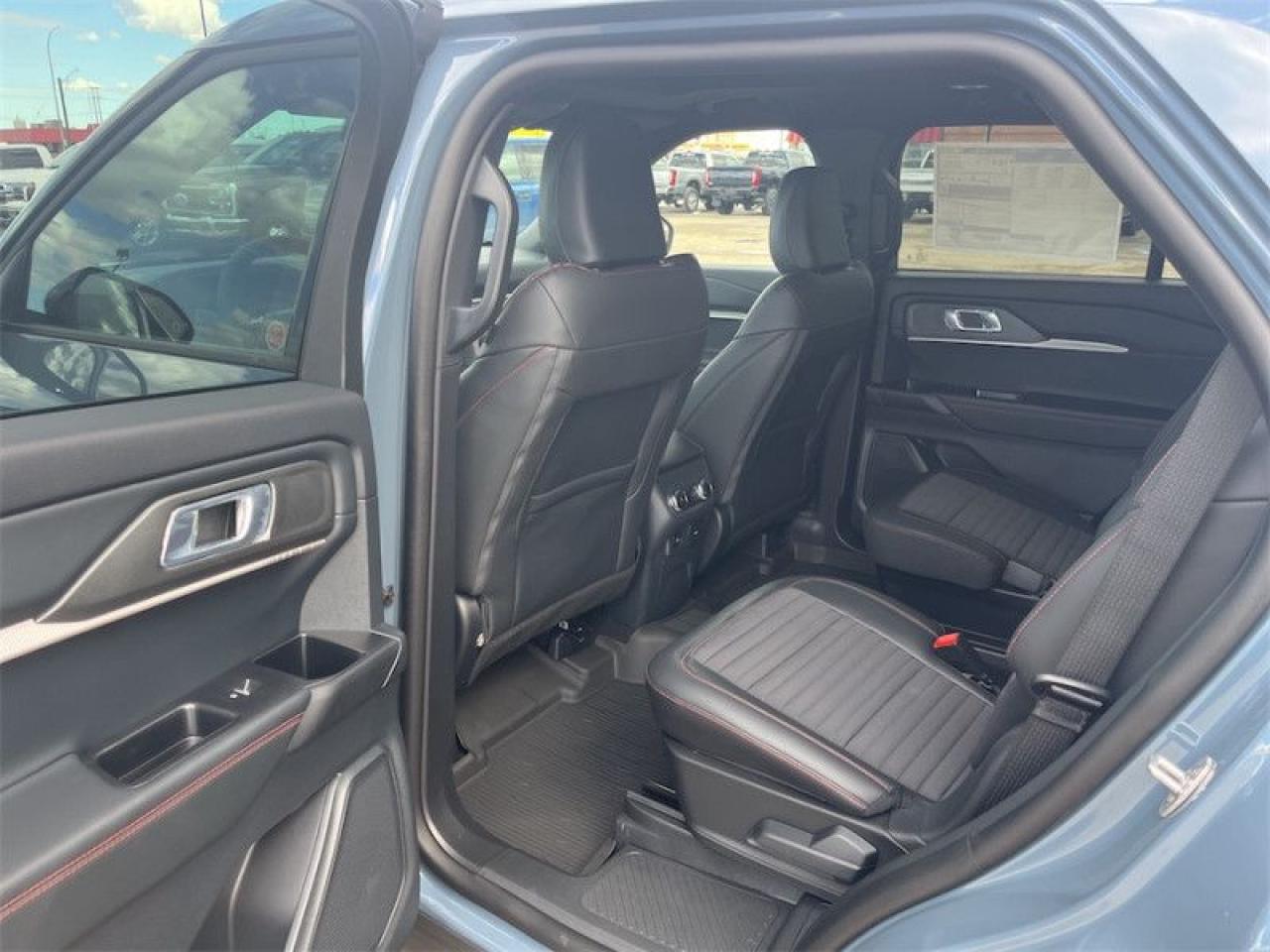 2025 Ford Explorer ST-Line  - BlueCruise -  Navigation Photo5