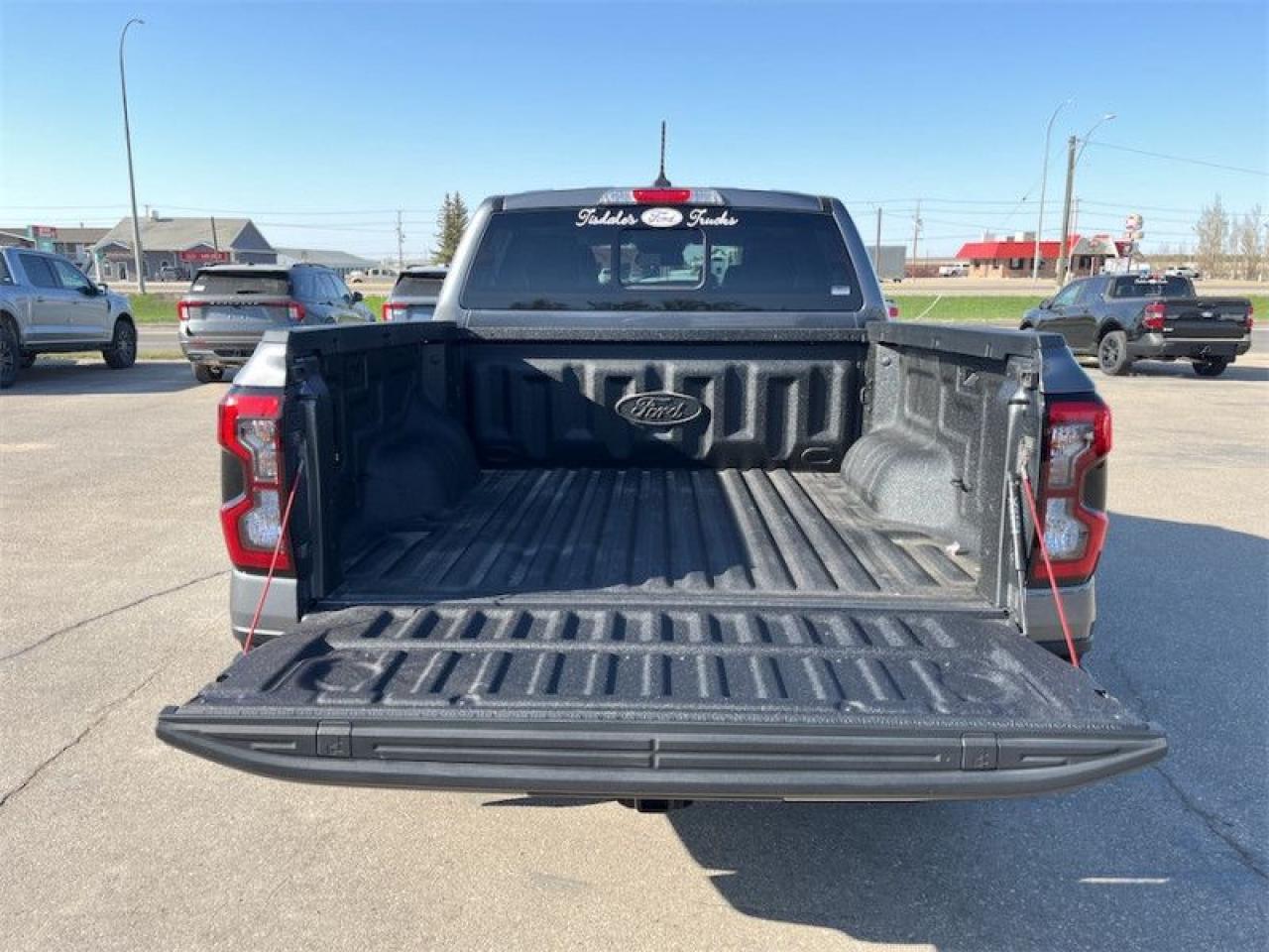 2025 Ford Ranger Lariat  - Leather Seats -  Heated Seats Photo5