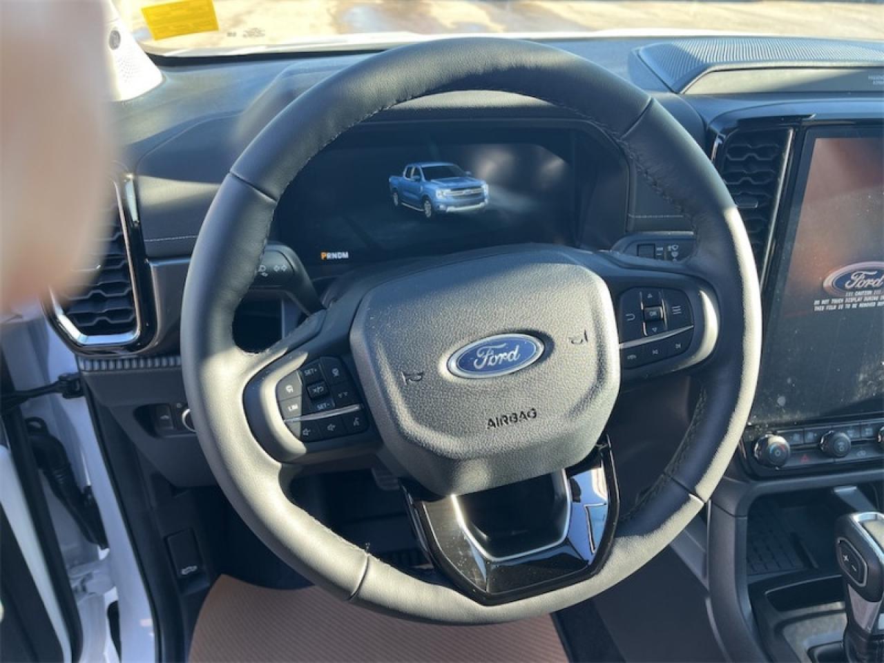 2025 Ford Ranger Lariat  - Leather Seats -  Heated Seats Photo5