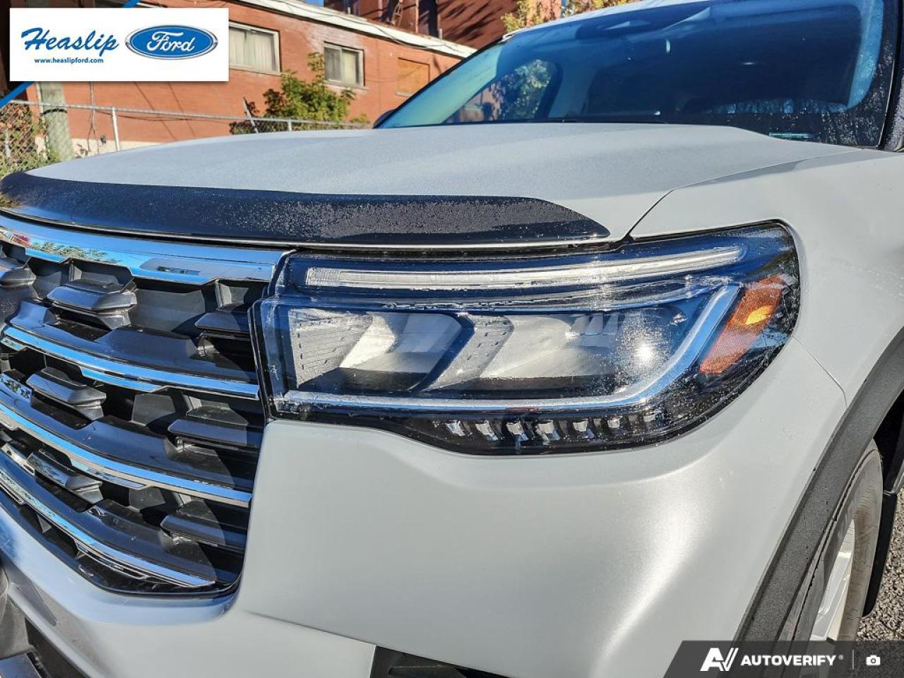 2025 Ford Explorer Active Photo