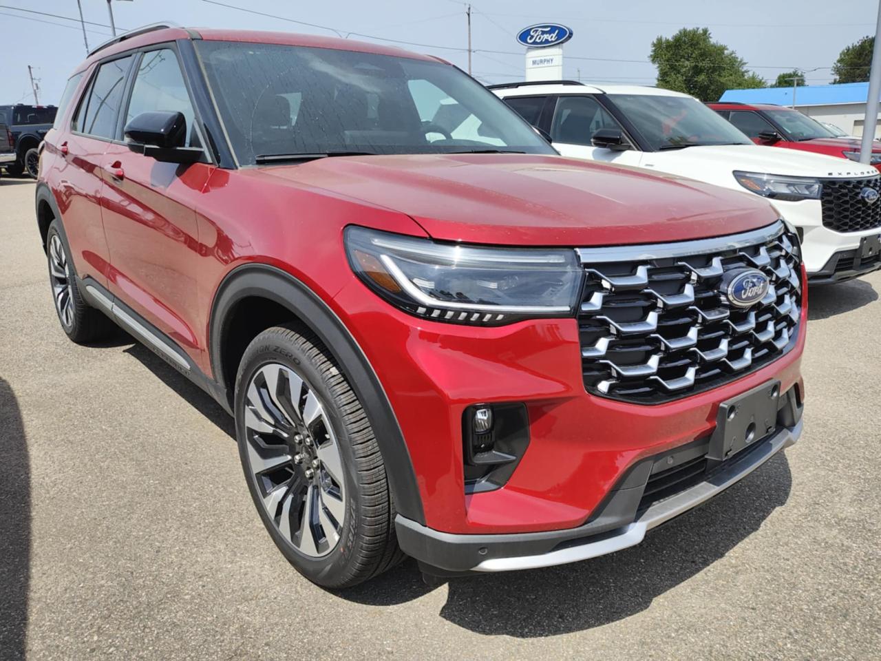 2025 Ford Explorer Platinum