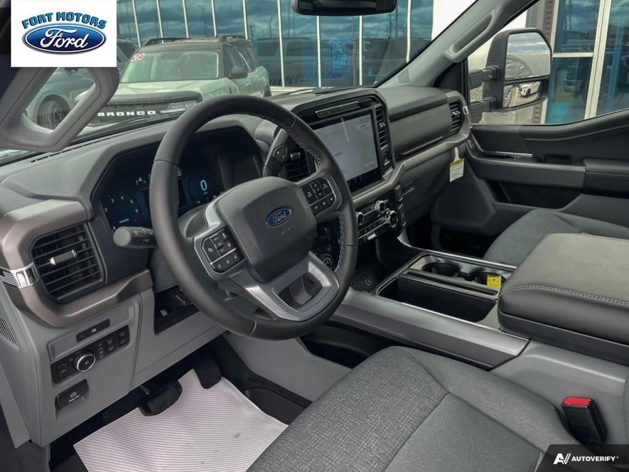 2025 Ford F-150 XLT Photo5