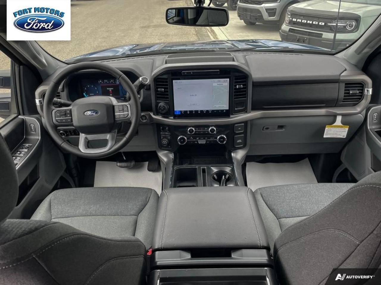 2025 Ford F-150 XLT Photo5