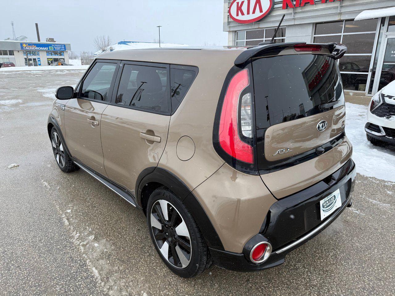 2016 Kia Soul Urban Cappuccino Photo4