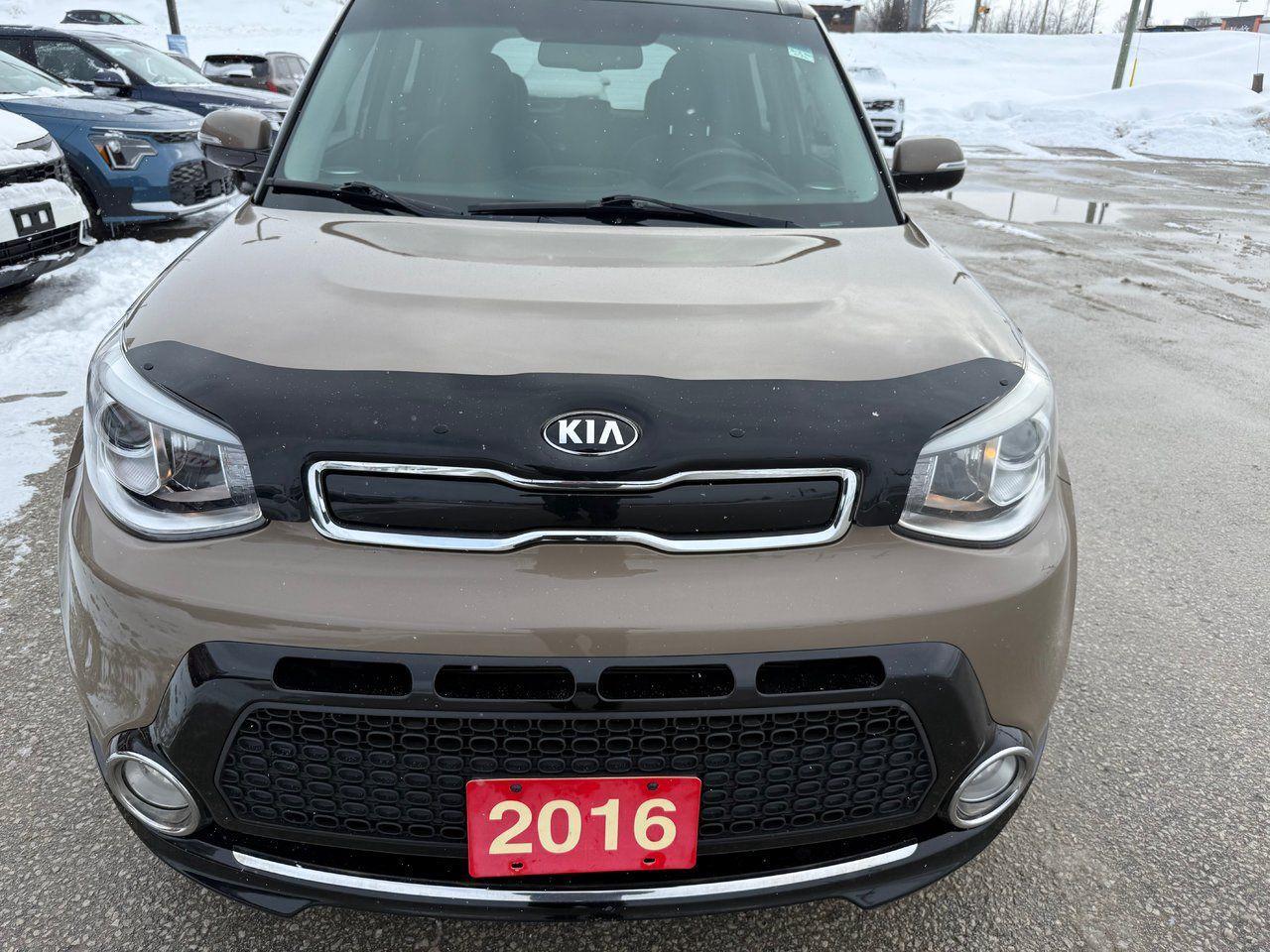 2016 Kia Soul Urban Cappuccino Photo2