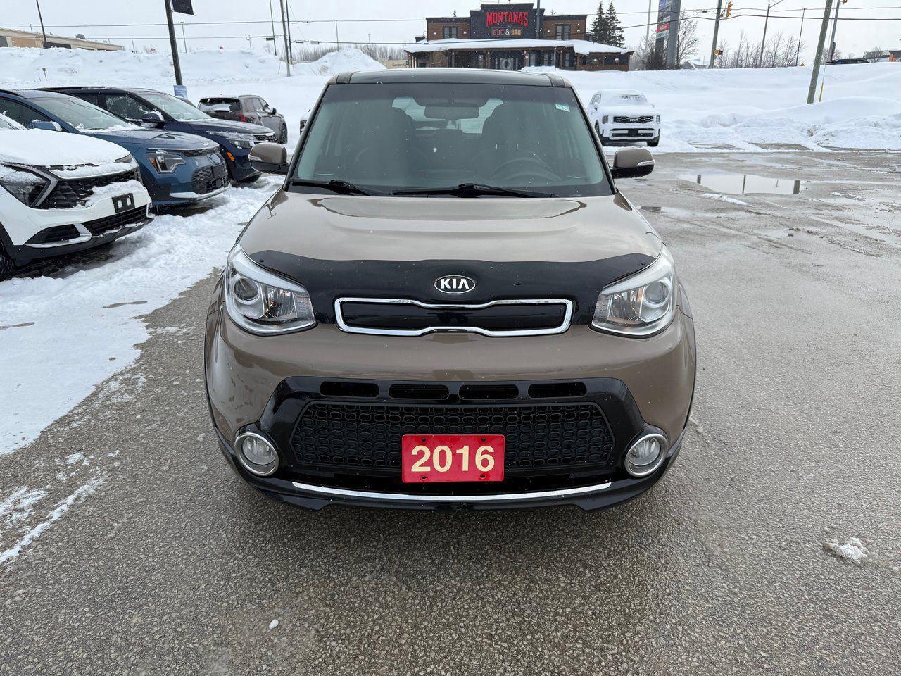 2016 Kia Soul Urban Cappuccino Photo1