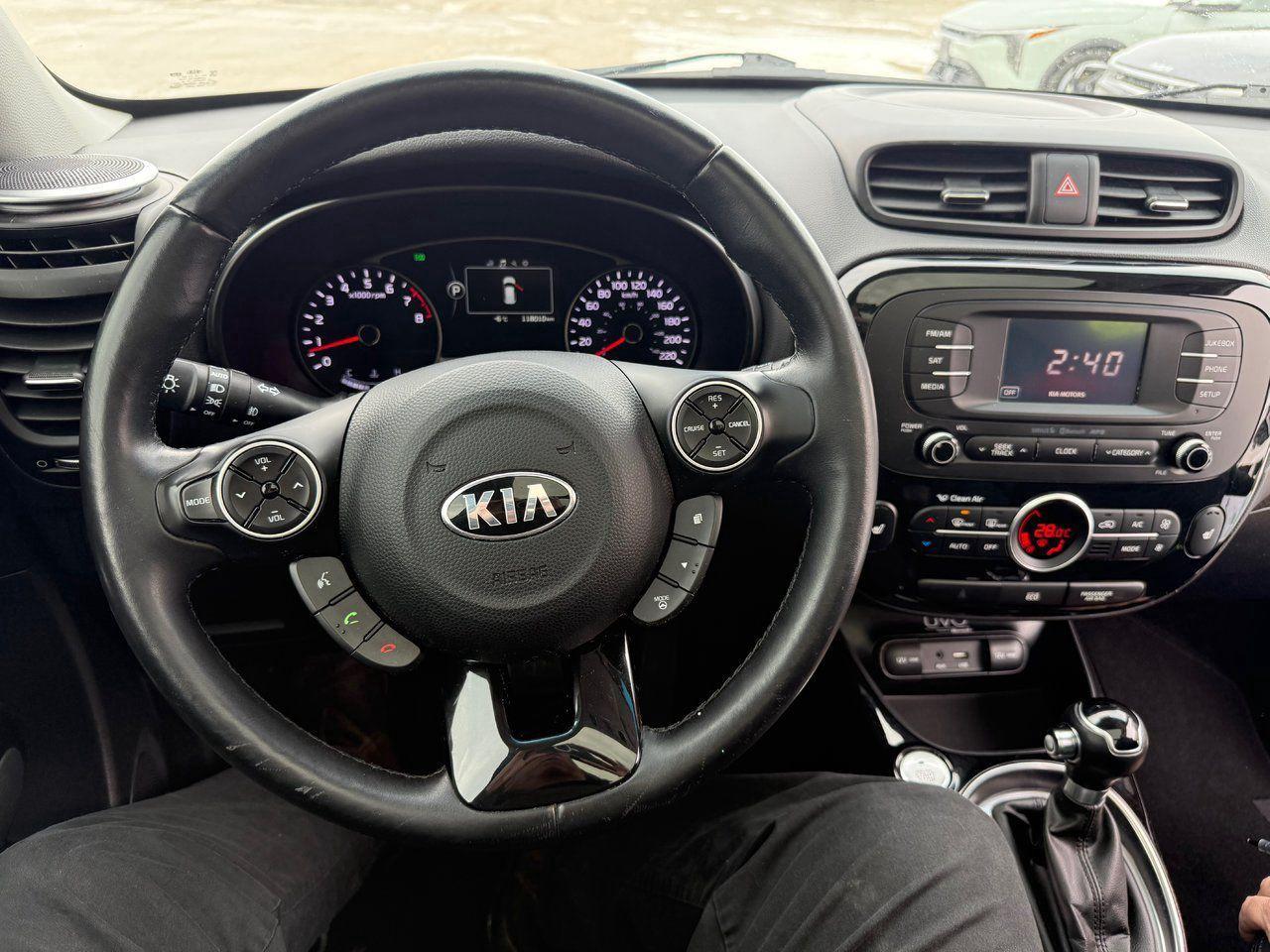 2016 Kia Soul Urban Cappuccino Photo